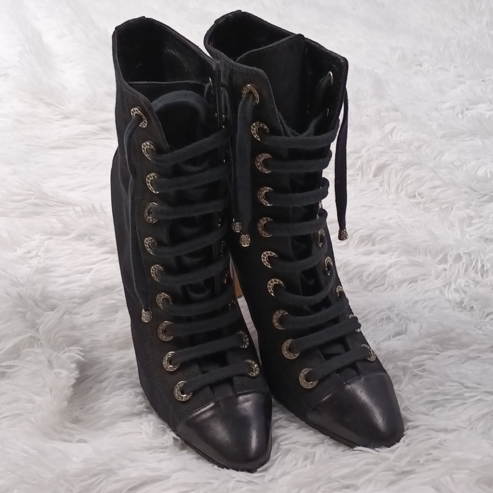 Manolo Blahnik Lace-up Heels 38